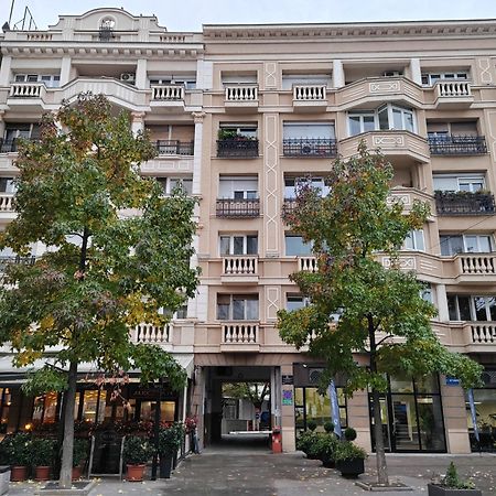 City Sqare Apartment Verde Skopje Exterior photo
